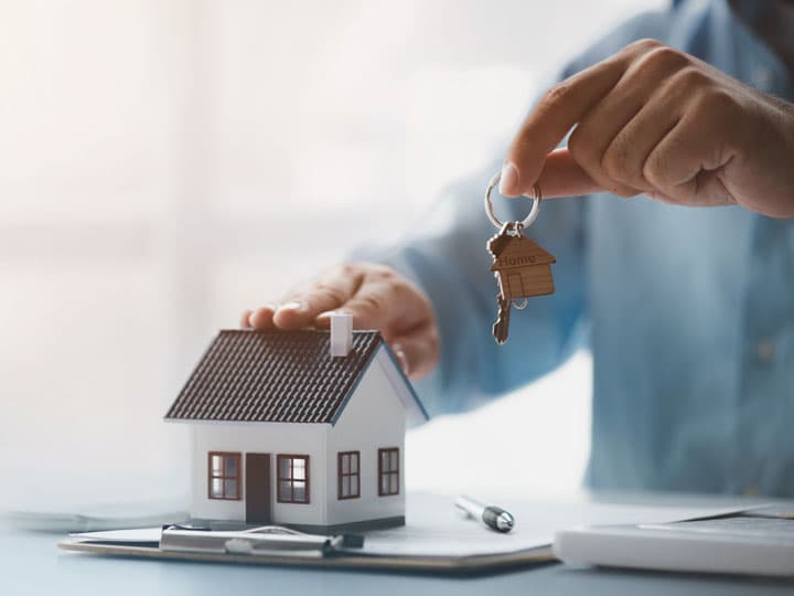 Abogados especializados en derecho inmobiliario en Vigo y Pontevedra